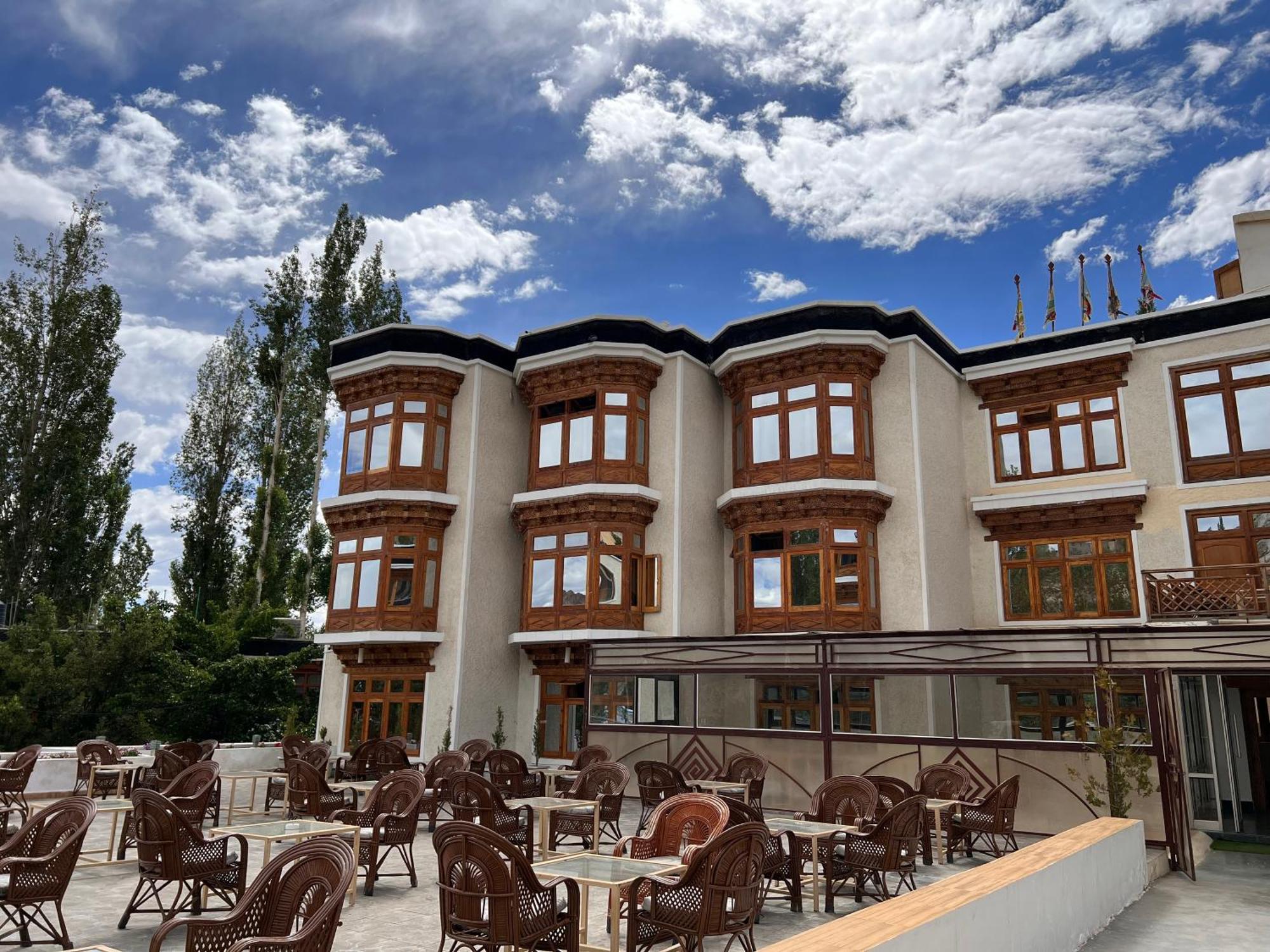 Hotel New Glacier View Leh Ngoại thất bức ảnh