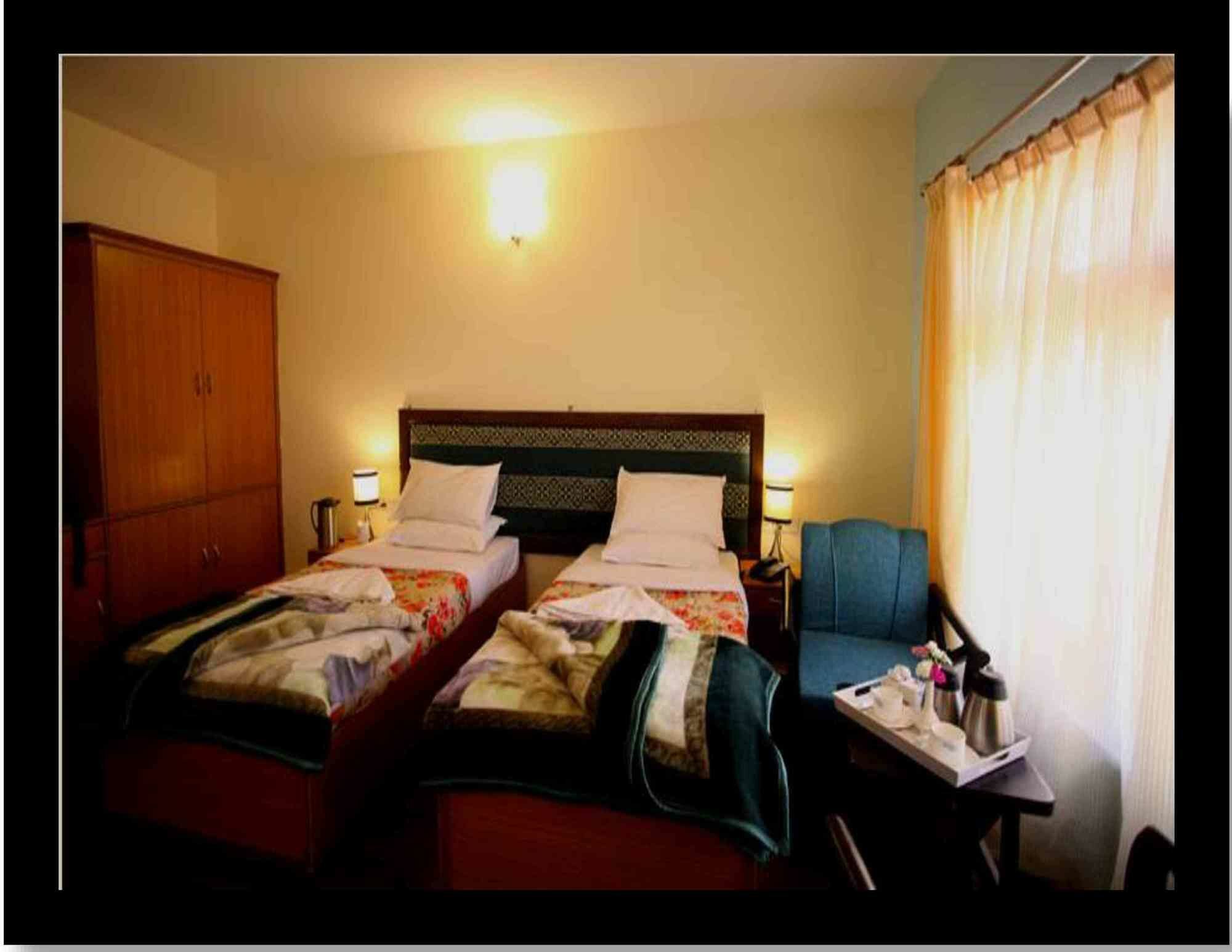 Hotel New Glacier View Leh Ngoại thất bức ảnh